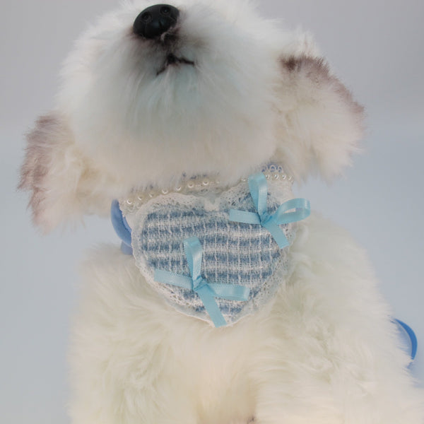 Glitter Pooch Harness ชุดรัดอก สายจูง เสื้อผ้า สุนัข, หมา, แมว, สัตว์เลี้ยง พร้อม สายจูง รุ่น Winterglam Heartlace - GLITTER POOCH DOG & CAT HARNESS